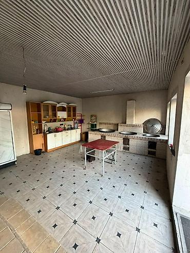 пр чуй: Двухэтажный дом в с. Дмитриевка - Площадь дома: 305 м² - Участок: 8,8 — 2