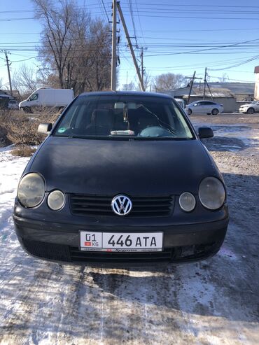 Volkswagen: Volkswagen Polo: 2002 г., 1.2 л, Механика, Бензин, Седан