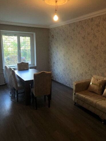 Uzunmüddətli kirayə mənzillər: Xətai Rayonu Cavanşir küçəsi 245 Saylı Məkətəbə Yaxın 2 otaq — 9