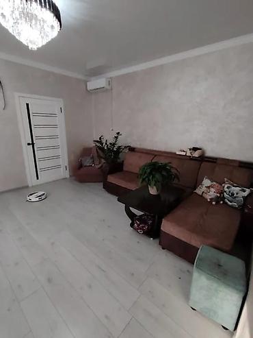 Продажа коттеджей и домов: 🏡 Продается дом с двумя домами на участке в селе Аламедин! Отличный — 7