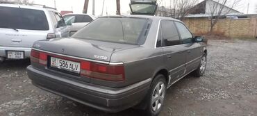 Mazda: Mazda 626: 1989 г., 2 л, Механика, Бензин, Седан