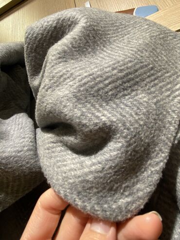 Paltolar: Mango palto. Boz rəng.3 dəfə geyilib.Çox gözəl,maraqlı və qeyri adi — 6