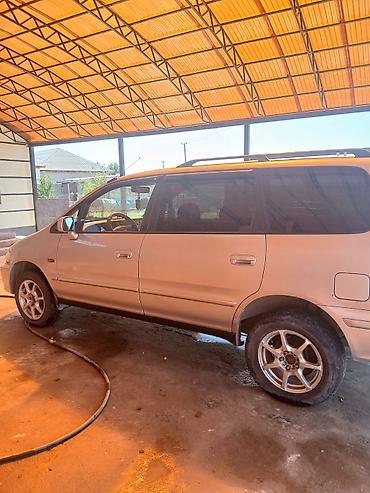 ручной клад: Honda Shuttle: 2000 г., 2.3 л, Бензин, Минивэн — 2
