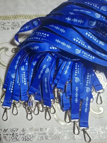 Изготовление рекламных конструкций: Изготовление флажков и вымпелов с вашим логотипом - Настольные флажки — 9