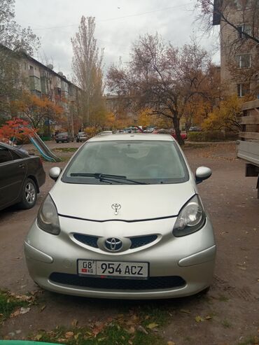 Toyota: Toyota Aygo: 2006 г., 1 л, Робот, Бензин, Хэтчбэк