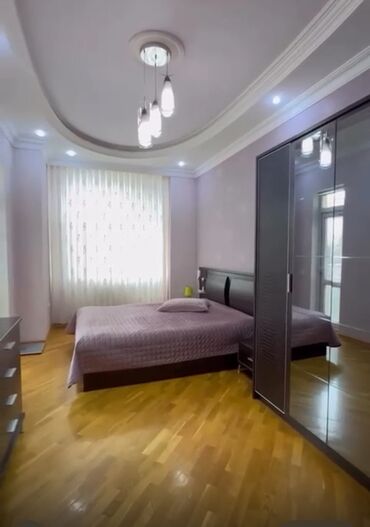 Köhnə tikili: Bakı, 3 otaqlı, Köhnə tikili, 118 kv. m -da lalafo.az — 2 Köhnə tikili: Bakı, 3 otaqlı, Köhnə tikili, 118 kv. m — 2