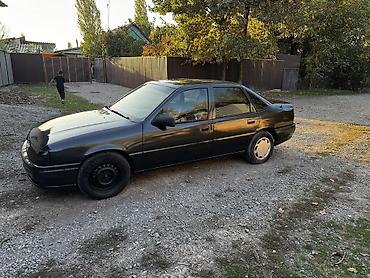 опел омега б: Opel Vectra: 1993 г., 1.8 л — 2