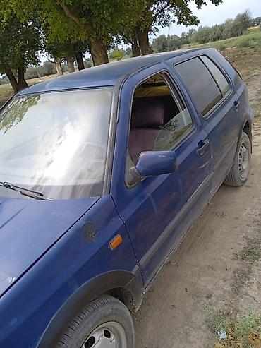 roma: Volkswagen Golf: 1992 г., 1.8 л, Механика, Бензин, Хэтчбэк — 4