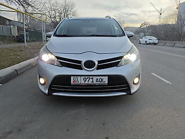 Toyota: Toyota Verso: 2013 г., 1.8 л, Автомат, Бензин, Минивэн — 2