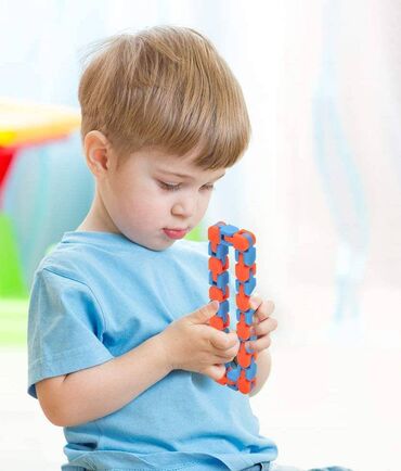 развивающие игрушки для детей 2 лет: Игрушка антистресс "Змейка", головоломка. Эта игрушка не только