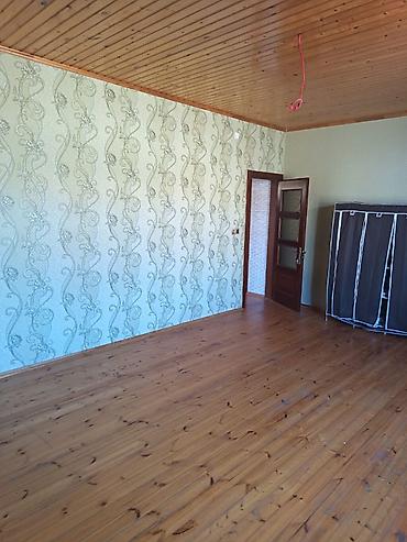 hovsan kupcali heyet evi: Satılır: həyət evi - Bir mərtəbəli, eyvanlı həyət evi. Ön fasadda — 7