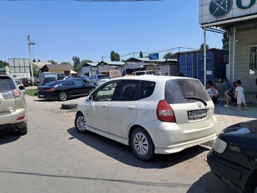 фара на субару форестер: Honda Fit: 2002 г., 1.3 л, Автомат, Бензин, Хетчбек