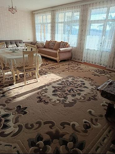 Həyət evləri və villaların satışı: Satılır: həyət evi Xüsusiyyətlər: - İki mərtəbəli planlı veranda və — 9