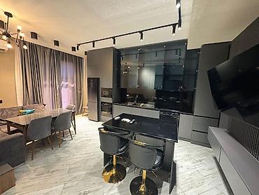 ev alqi satqsi: İcarəyə verilir 3 otaqlı yeni tikili 103 m², Ağ şəhər q. Kateqoriya — 2