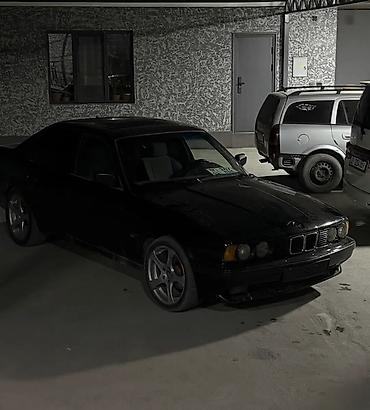 мерс s 320: BMW 5 series: 1990 г., 2 л, Механика, Бензин, Седан — 2