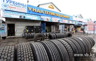 дом на даче: Продаю торговый точка, двухэтажный контейнер на ряду автозапчасти