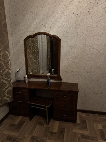 куплю спальный гарнитур: Двуспальная кровать, Шкаф