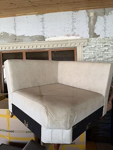 Kreslolar: Künc oturacaq modul – krem rəngli, yumşaq məxməri toxumalı parça ilə — 4
