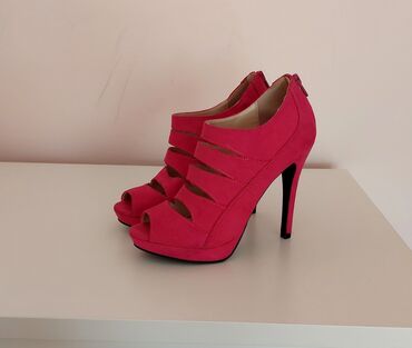 pink cipele: Gležnjače, 36
