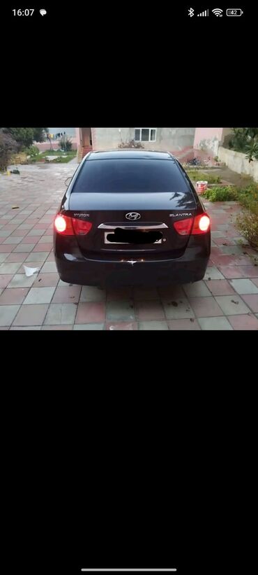 hyundai salon: Hyundai Elantra: 2 l | 2009 il