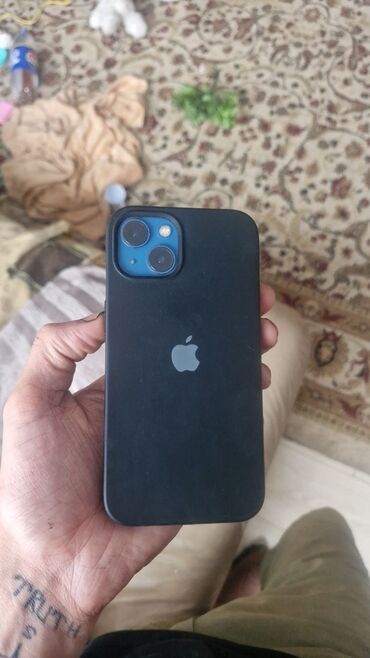 купить ноутбук в бишкеке бу: IPhone 13, Б/у, 128 ГБ, Голубой, Зарядное устройство, Защитное стекло, Чехол, 80 %