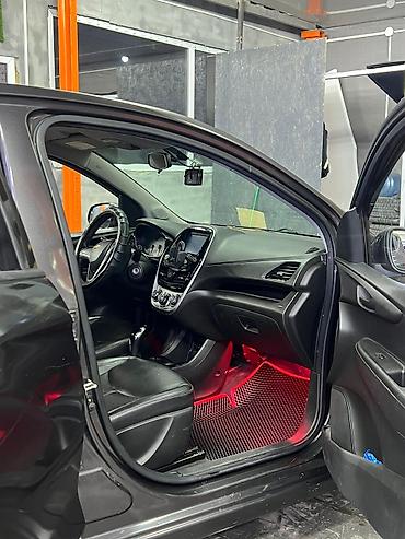 Chevrolet: Chevrolet Spark: 2016 г., 1 л, Вариатор, Бензин, Хэтчбэк — 7