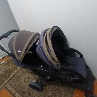 коляски для новорожденных бу: Коляска, цвет - Коричневый, Б/у