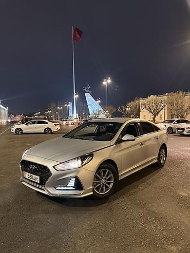 Частная аренда авто: Hyundai Sonata 2022год седан (серебристый рестайлинг) Сдается в аренду — 1
