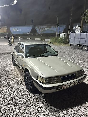e klass: Mazda 626: 1988 г., 2 л, Механика, Бензин, Седан — 1