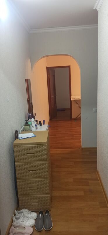 квартира студент: 2 комнаты, 44 м², 104 серия, 1 этаж, Евроремонт