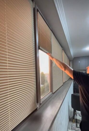 Jalüzlər: Hər növ jalüz prədələr. Zərifliyi və incəliyi evinizdə hiss edin.😊 -da lalafo.az — 4 Jalüzlər: Hər növ jalüz prədələr. Zərifliyi və incəliyi evinizdə hiss edin.😊 — 4