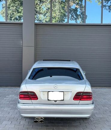 Mercedes-Benz: Mercedes-Benz E-Class: 1997 г., 4.3 л, Автомат, Бензин, Седан — 2