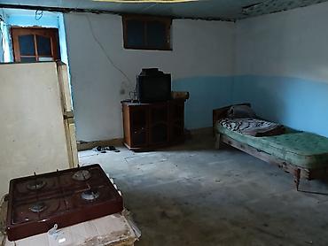 1 otaq evler: Sumqayıt şəhər Hacı Zeynalabdin Tağıyev qəsəbəsi heyet evi 1 otaqlı — 10