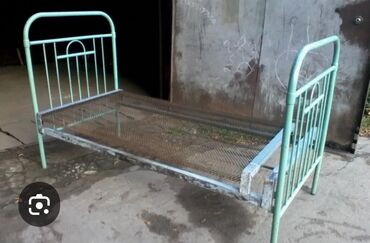 кровать кованая: Продаю Металлическая односпальная кровать с сеточным основанием