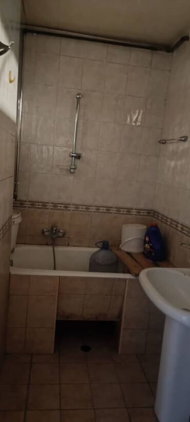 Uzunmüddətli kirayə mənzillər: Xətai Rayonu Gəncə Prospekti 3 otaq. Mərtəbə - 9/5 Otaq sayı - 3 -da lalafo.az — 17 Uzunmüddətli kirayə mənzillər: Xətai Rayonu Gəncə Prospekti 3 otaq. Mərtəbə - 9/5 Otaq sayı - 3 — 17