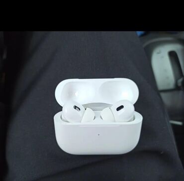 айрподс про 2: AirPods Pro 2 Оригинал пользовались 2 месяца есть царапины носил без