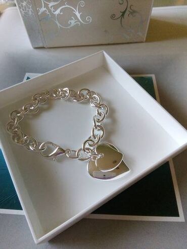 parfemske note: Charm bracelet, Material: Silver