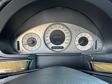 Mercedes-Benz: Mercedes-Benz E-Class: 2004 г., 3.2 л, Автомат, Бензин, Седан — 8