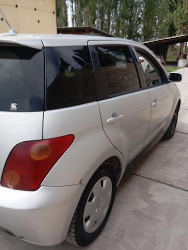 Toyota Ist: 2003 г., 1.5 л, Автомат, Бензин, Хэтчбэк at lalafo.kg — 4 Toyota Ist: 2003 г., 1.5 л, Автомат, Бензин, Хэтчбэк — 4