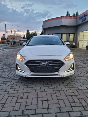 авто эстима: Hyundai Sonata: 2019 г., 2 л, Автомат, Газ, Седан