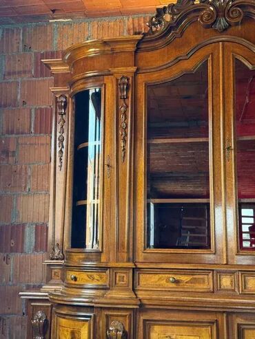 Stilske garniture: Stilska trpezarija - UVOZ ITALIJA 🇮🇹✨ Velika vitrina, komoda, sto sa — 5