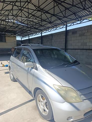 windom 2001: Toyota Ist: 2003 г., 1.5 л, Автомат, Бензин, Хэтчбэк — 2