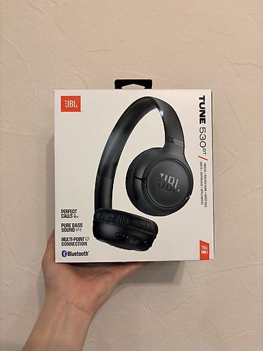 samsung buds pro: JBL Tune 530BT — 1