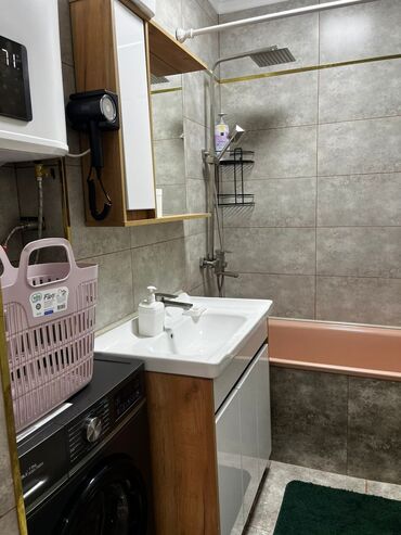 Посуточная аренда квартир: 1 комната, Банные принадлежности, Парковка, Бронь — 9