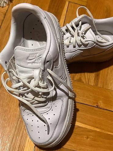 hermes papuce: Na prodaju ženske patike Nike air Force, patike su očuvane — 1