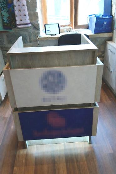 polka satilir: Shopping qalereyasının bağlanması ilə əlaqədar quraşdırılmış mebel — 4