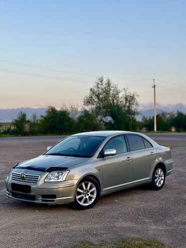 продаю спада: Toyota Avensis: 2004 г., 2 л, Автомат, Бензин, Седан