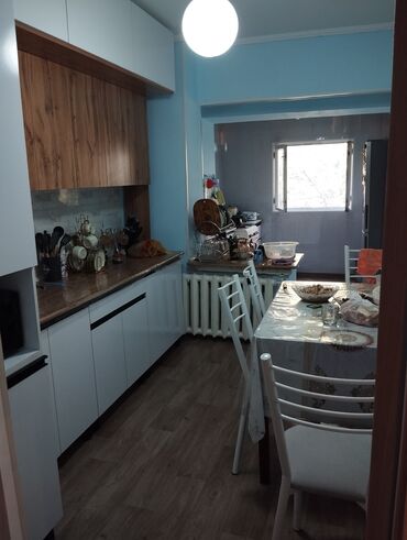 услуги ремонта квартир: 3 комнаты, 64 м², Индивидуалка, 5 этаж, Косметический ремонт