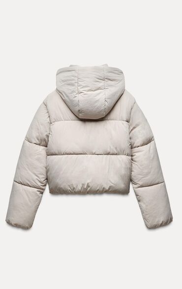 Kurtkalar: ZARA kurtka. Ekru reng s razmer (m razmere de olur) Su ve külek — 28