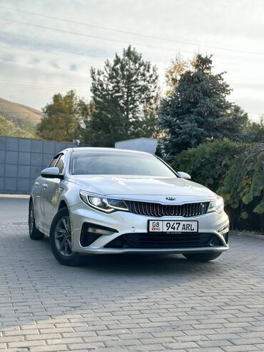 газ 53 три: Kia K5: 2018 г., 2 л, Газ